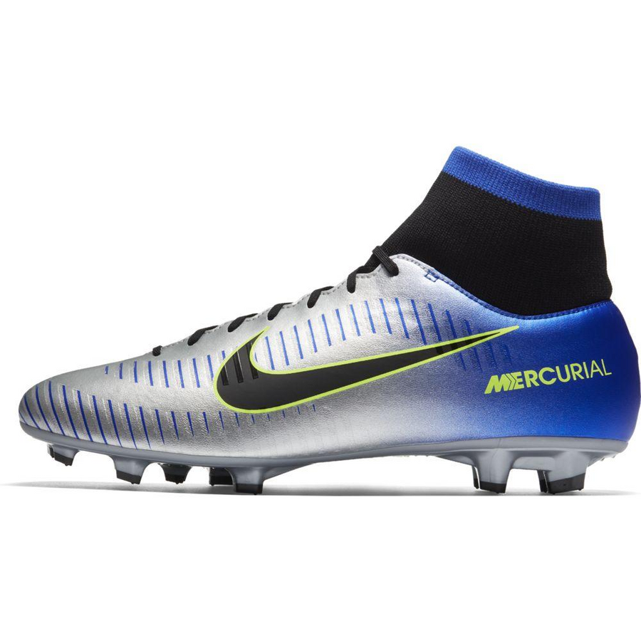 [Soccer Store,  Soccer Apparel and Footwear] - Xtreme Soccer