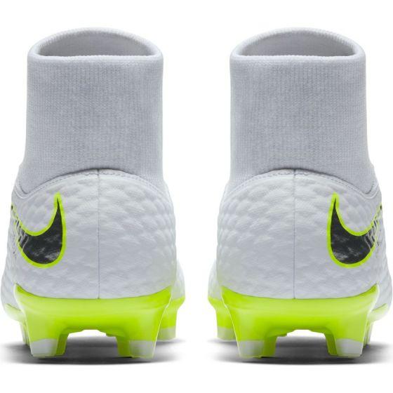 [Soccer Store,  Soccer Apparel and Footwear] - Xtreme Soccer