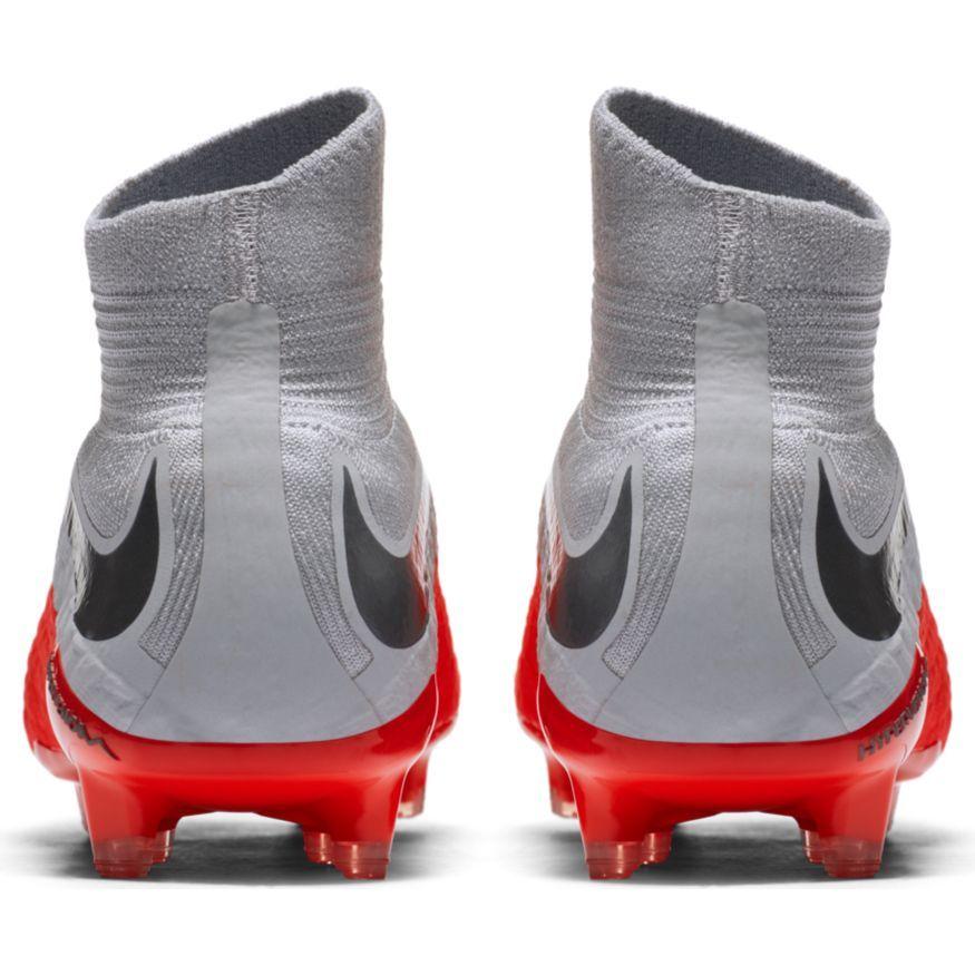 [Soccer Store,  Soccer Apparel and Footwear] - Xtreme Soccer