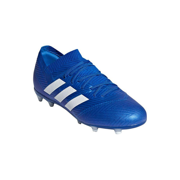 [Soccer Store,  Soccer Apparel and Footwear] - Xtreme Soccer