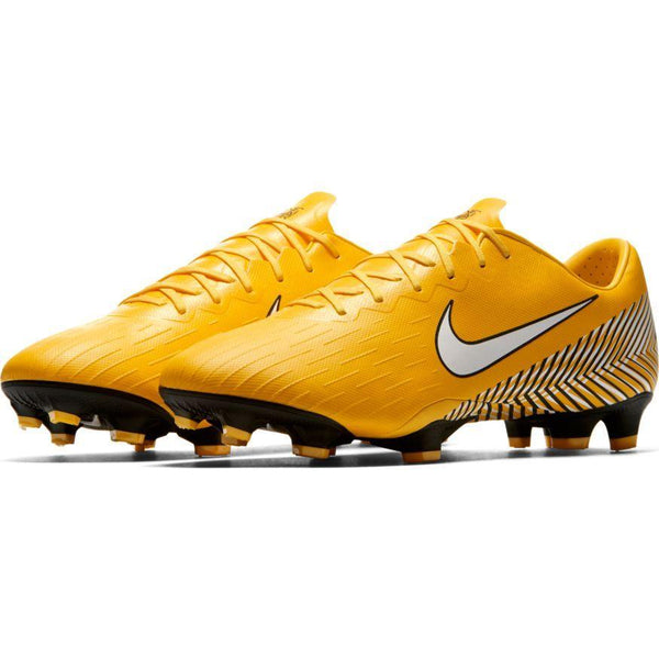 [Soccer Store,  Soccer Apparel and Footwear] - Xtreme Soccer