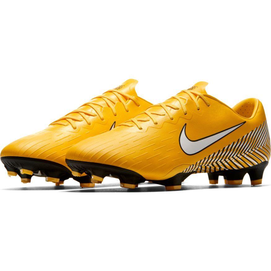 [Soccer Store,  Soccer Apparel and Footwear] - Xtreme Soccer