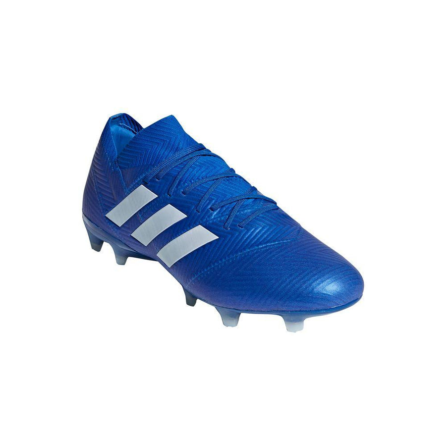 [Soccer Store,  Soccer Apparel and Footwear] - Xtreme Soccer