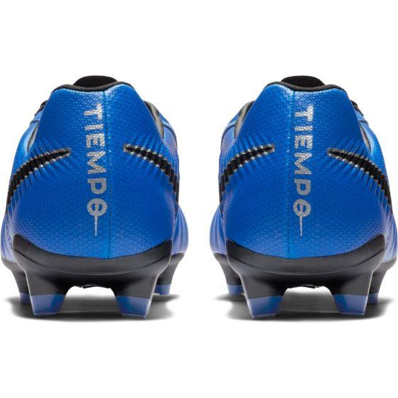 [Soccer Store,  Soccer Apparel and Footwear] - Xtreme Soccer