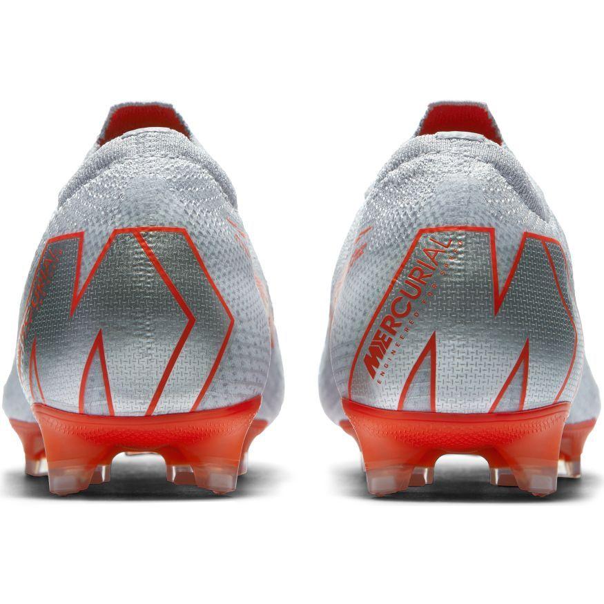[Soccer Store,  Soccer Apparel and Footwear] - Xtreme Soccer