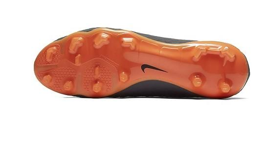 [Soccer Store,  Soccer Apparel and Footwear] - Xtreme Soccer