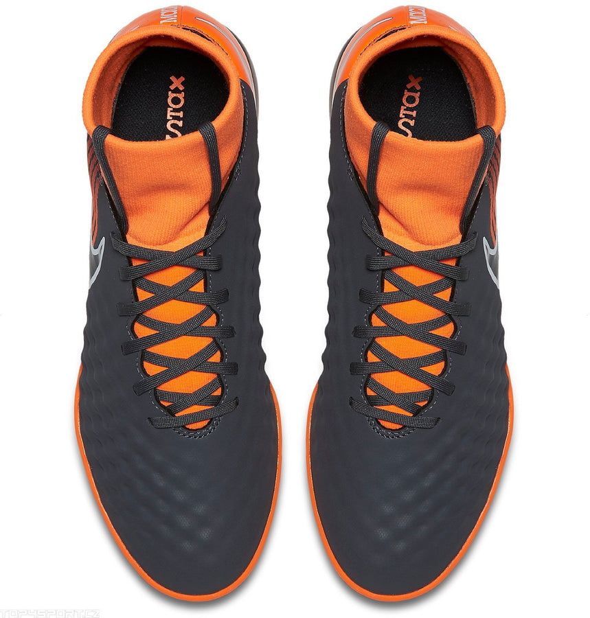 [Soccer Store,  Soccer Apparel and Footwear] - Xtreme Soccer